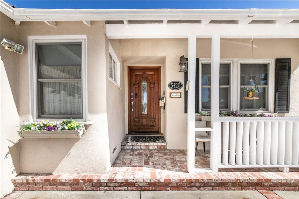5420 Columbus Avenue, Sherman Oaks, CA 91411 5420 Columbus Avenue, Sherman Oaks, CA 91411