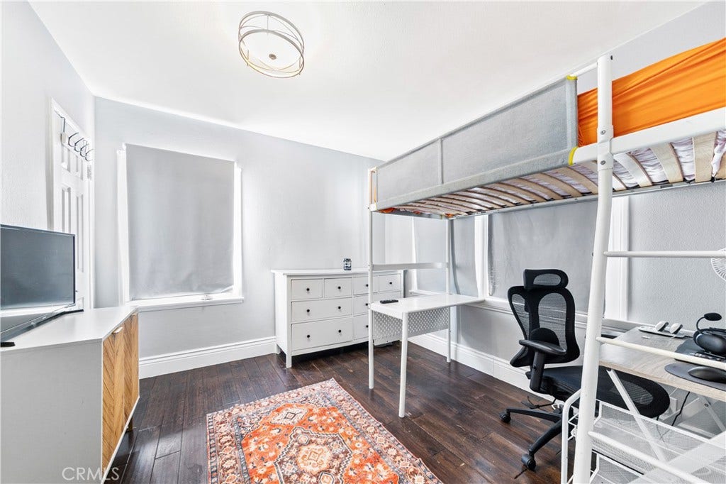 5420 Columbus Avenue, Sherman Oaks, CA 91411 5420 Columbus Avenue, Sherman Oaks, CA 91411