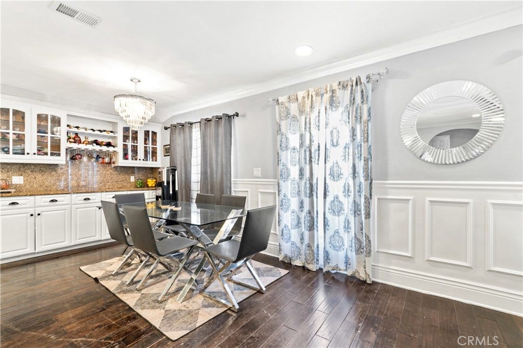 5420 Columbus Avenue, Sherman Oaks, CA 91411 5420 Columbus Avenue, Sherman Oaks, CA 91411
