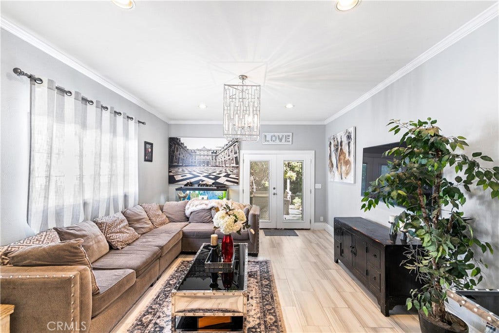 5420 Columbus Avenue, Sherman Oaks, CA 91411 5420 Columbus Avenue, Sherman Oaks, CA 91411