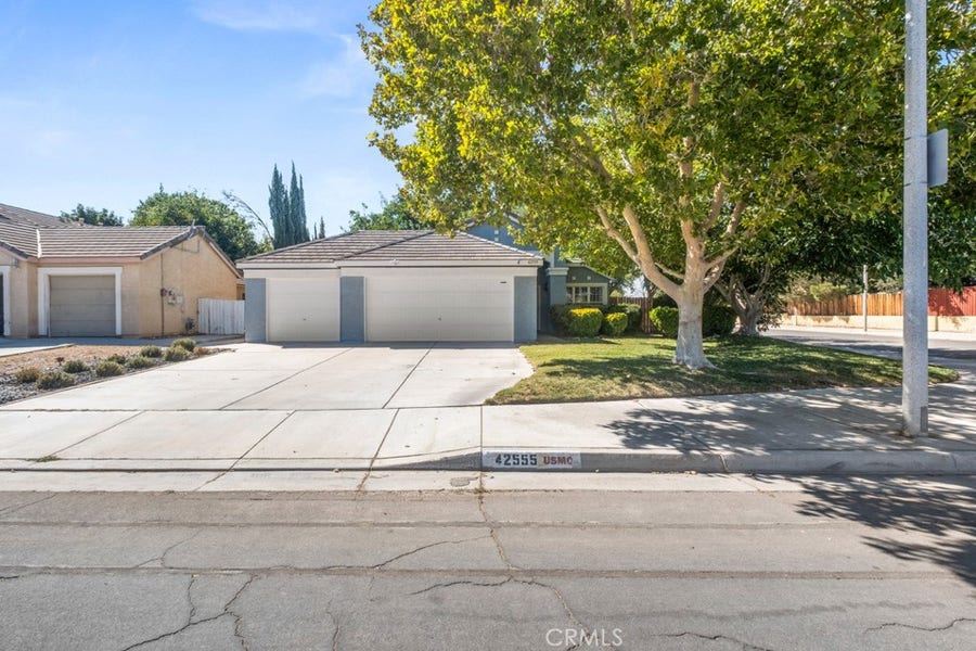 Property photo for 42555 La Gabriella Drive, Lancaster, CA