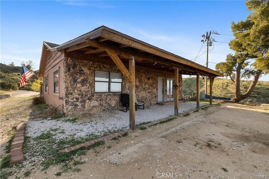 Property photo for 46417 Kings Canyon Road, Lancaster, CA