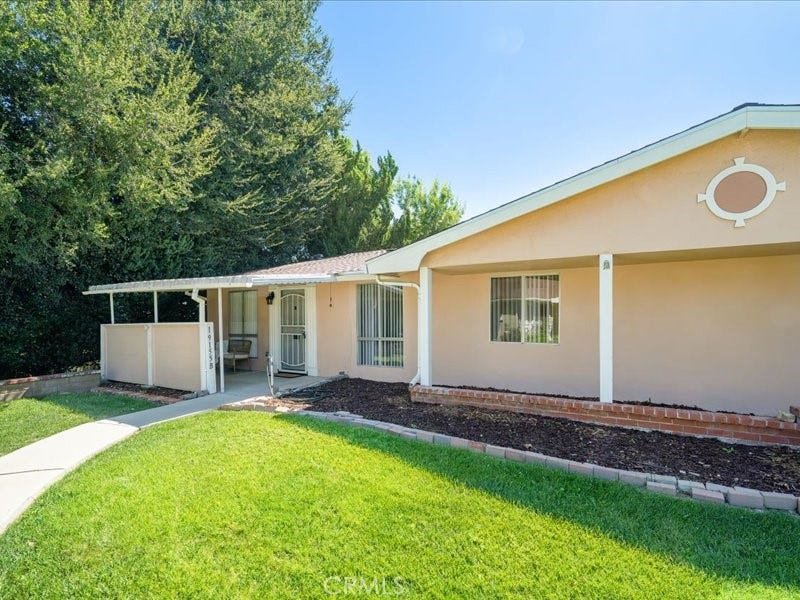 Property photo for 19155 Avenue Of The Oaks, Newhall, CA