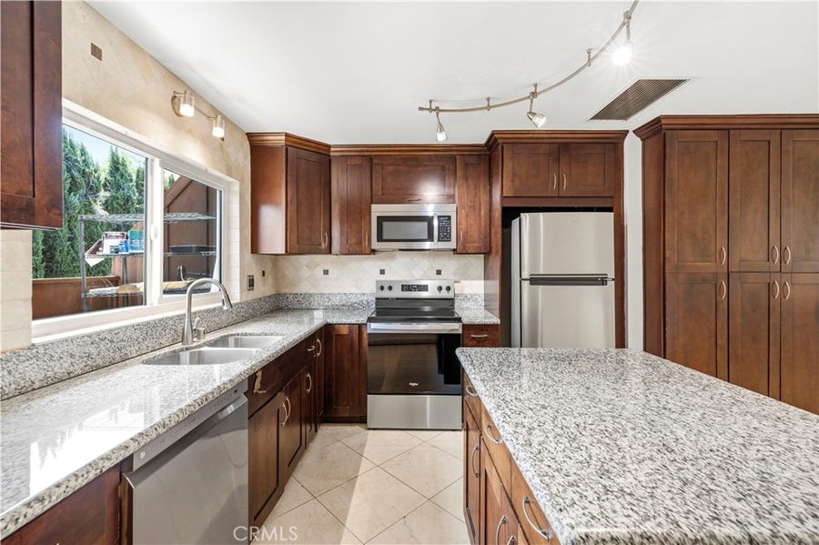 Property photo for 7320 Lennox Avenue, #D8, Van Nuys, CA