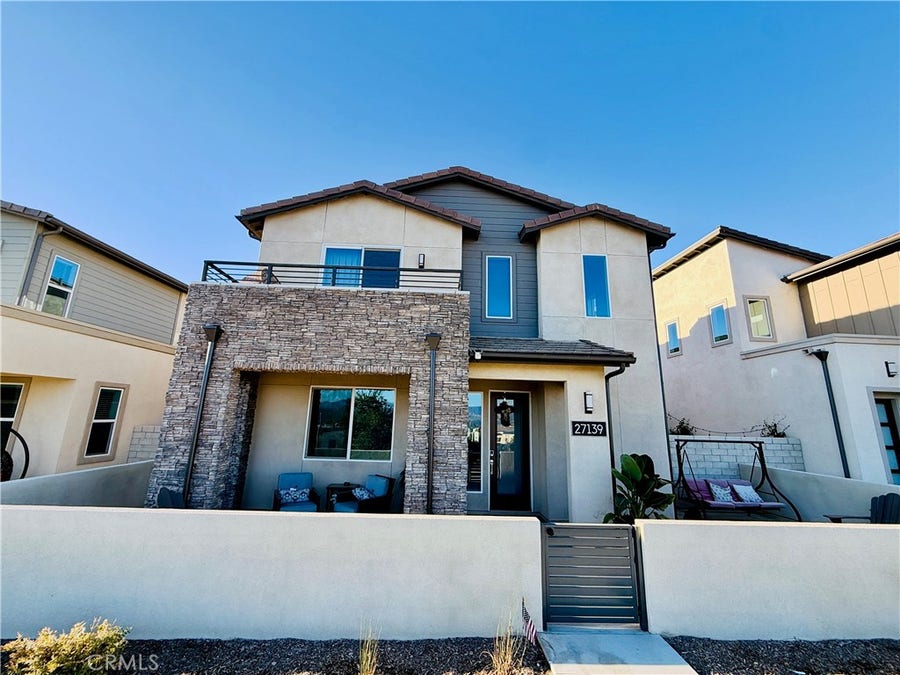 Property photo for 27139 Tamarack Lane, Stevenson Ranch, CA