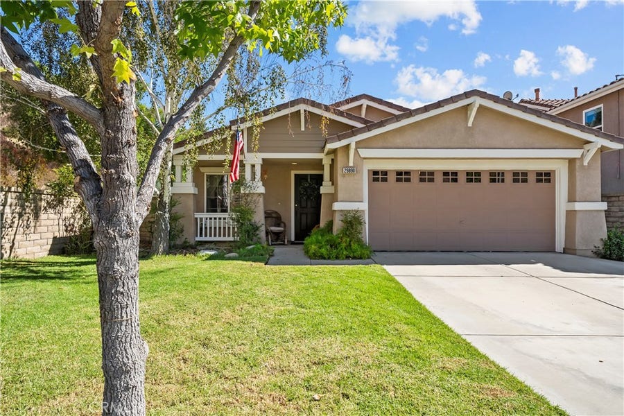 Property photo for 29890 Berkshire, Castaic, CA
