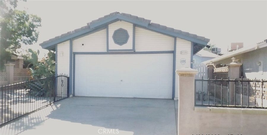 Property photo for 21125 Conklin, California City, CA