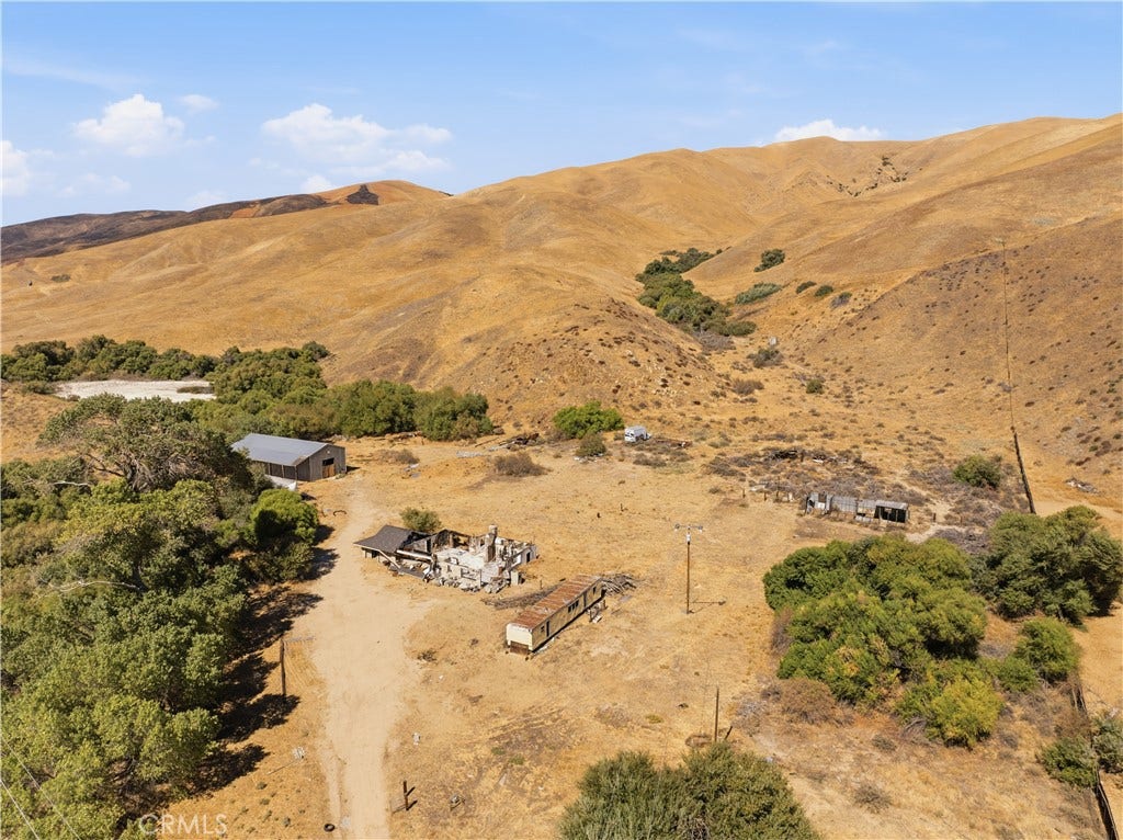 38101 Gorman Post Road, Lebec, CA 93243 38101 Gorman Post Road, Lebec, CA 93243