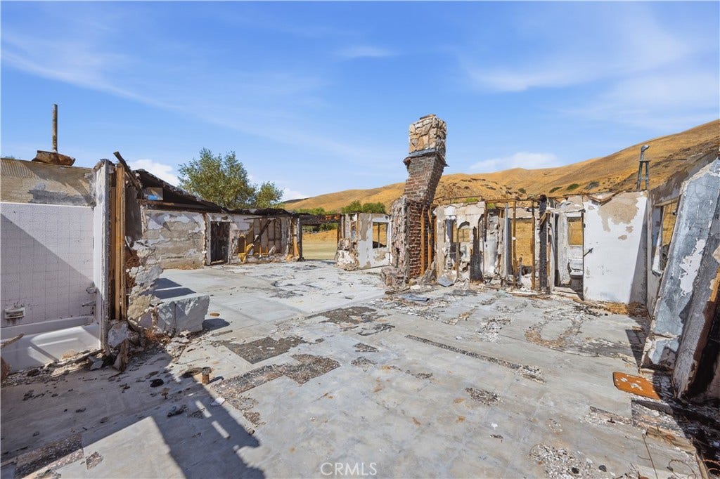 38101 Gorman Post Road, Lebec, CA 93243 38101 Gorman Post Road, Lebec, CA 93243
