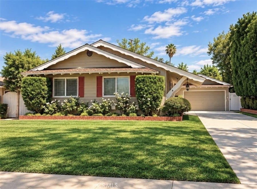 Property photo for 18609 Knapp, Northridge, CA