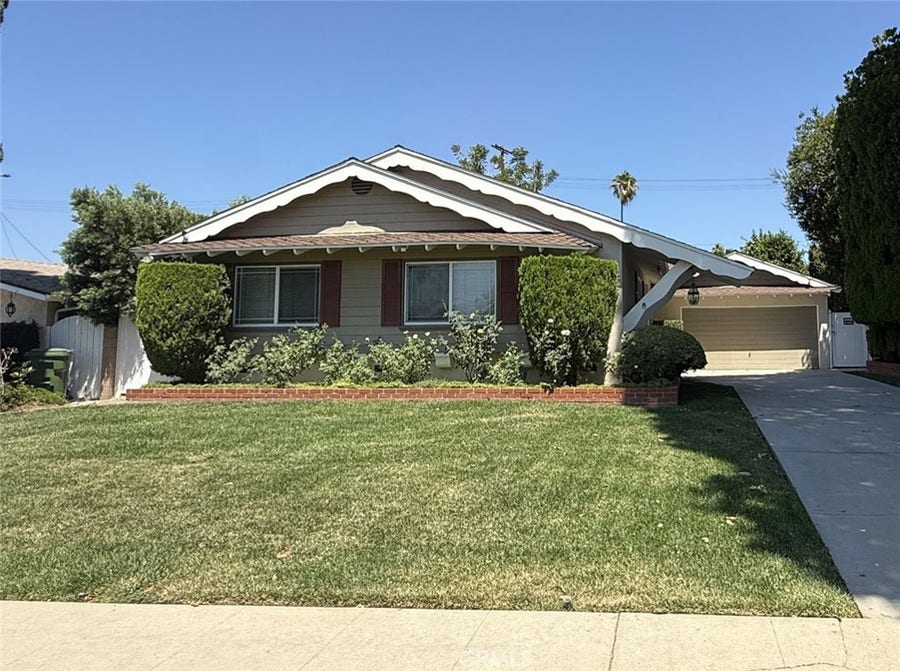 Property photo for 18609 Knapp, Northridge, CA