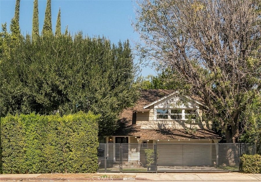 Property photo for 13047 Magnolia Boulevard, Sherman Oaks, CA