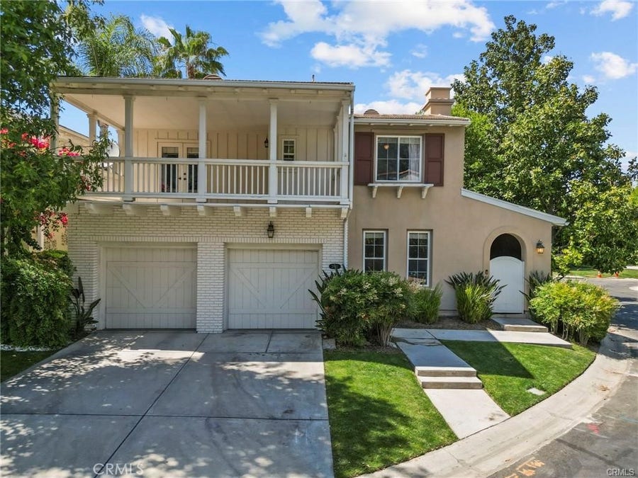 Property photo for 26811 Brookhollow Drive, Valencia, CA