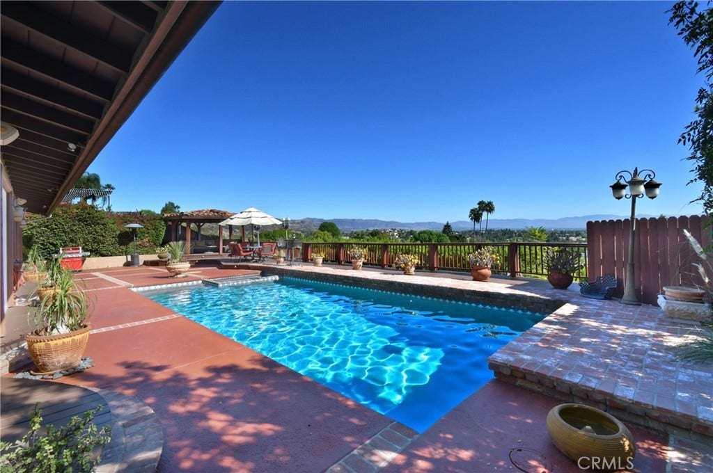 6700 Vickiview Drive, West Hills, CA 91307 6700 Vickiview Drive, West Hills, CA 91307