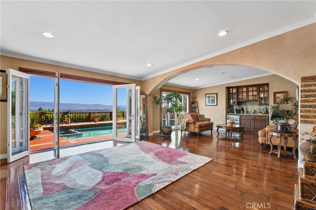 6700 Vickiview Drive, West Hills, CA 91307 6700 Vickiview Drive, West Hills, CA 91307