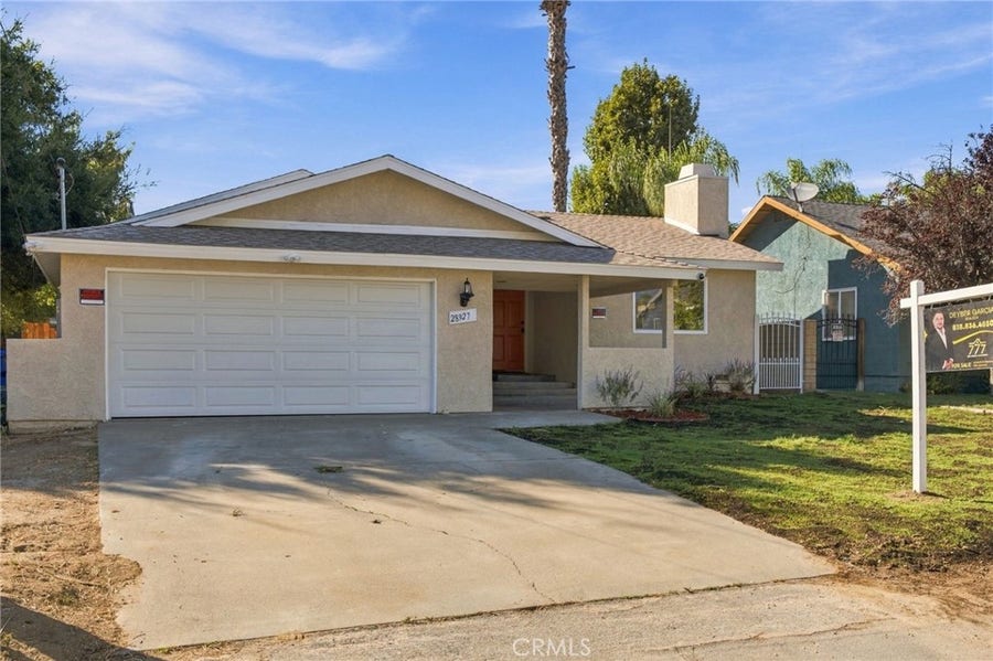 Property photo for 28927 Morningside, Castaic, CA