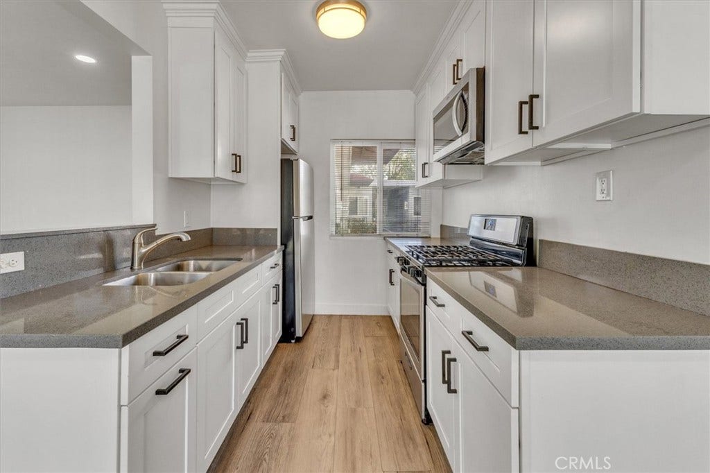 6643 De Longpre, #12, Los Angeles, CA 90028