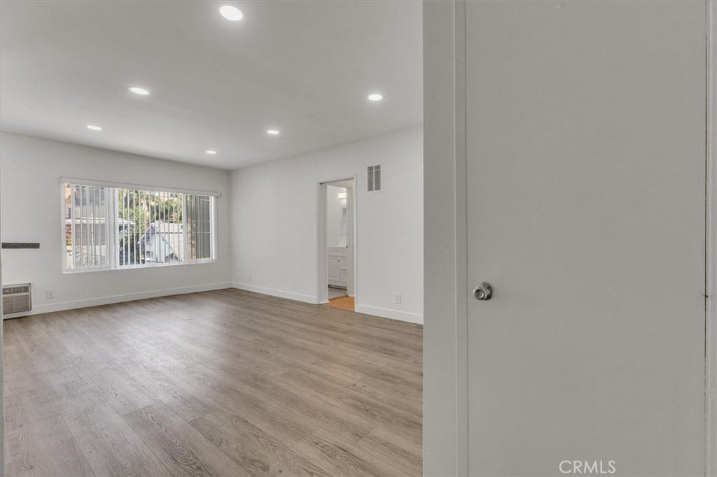6643 De Longpre, #12, Los Angeles, CA 90028