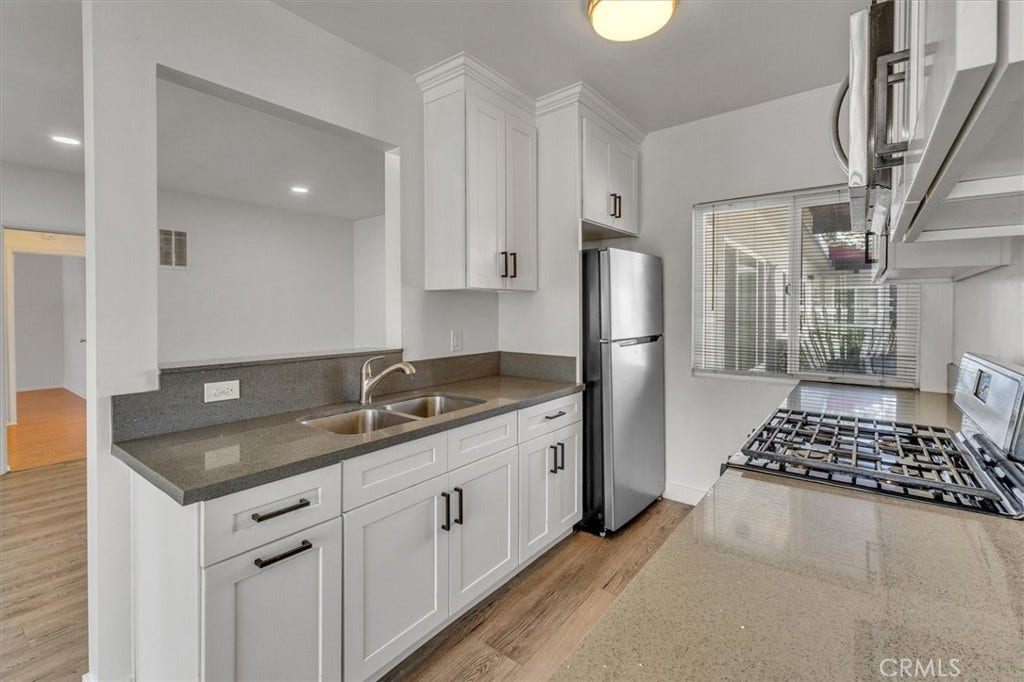 6643 De Longpre, #12, Los Angeles, CA 90028