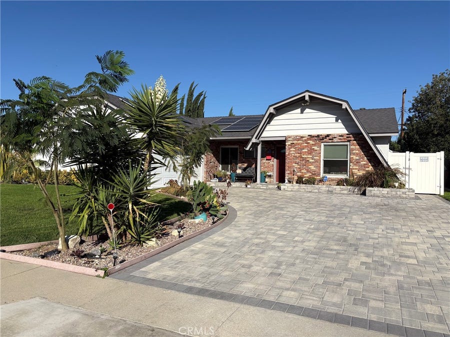 Property photo for 6646 Berquist, West Hills, CA