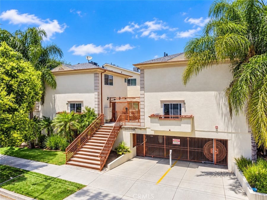 Property photo for 15053 Victory, #10, Van Nuys, CA