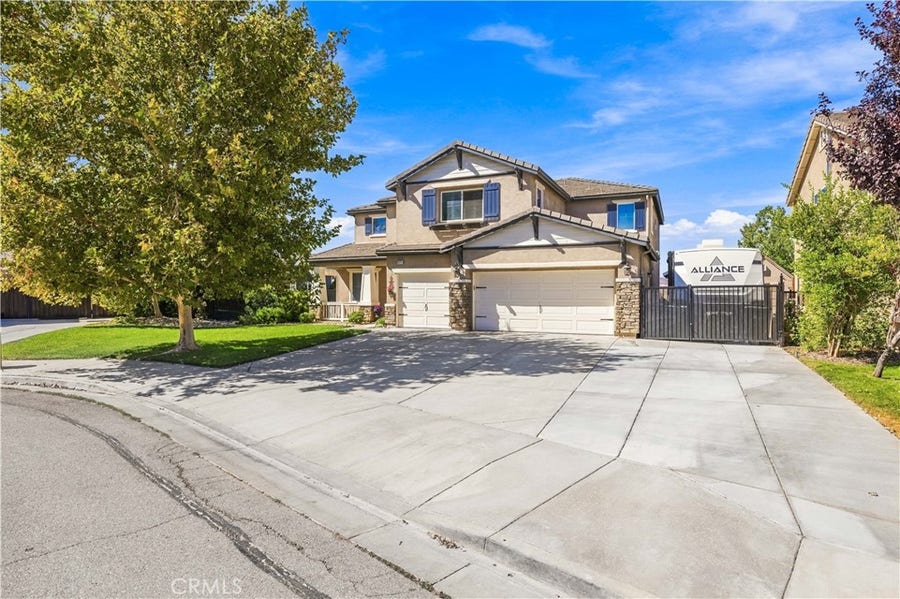 Property photo for 43337 62nd Street W, Lancaster, CA