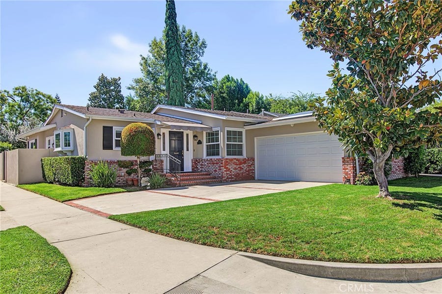 Property photo for 18220 Clark Street, Tarzana, CA