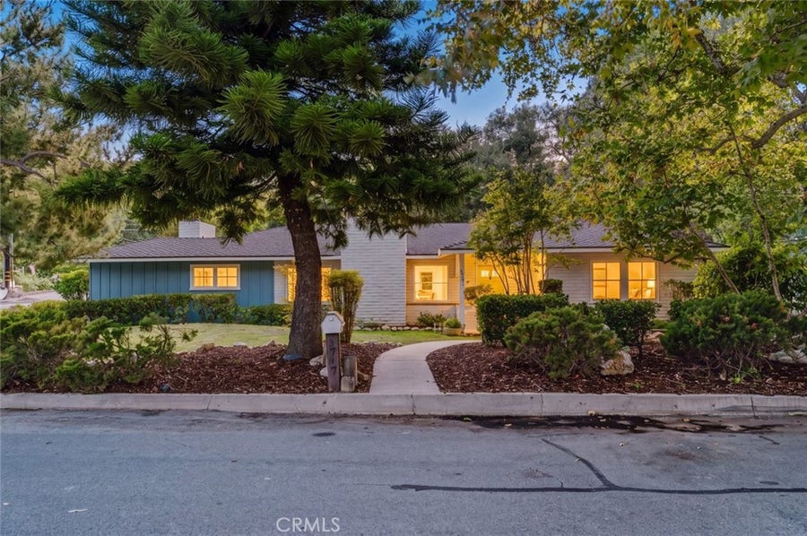 Property photo for 3747 El Lado Drive, Glendale, CA