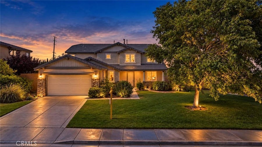 Property photo for 6727 Miramar Lane, Palmdale, CA