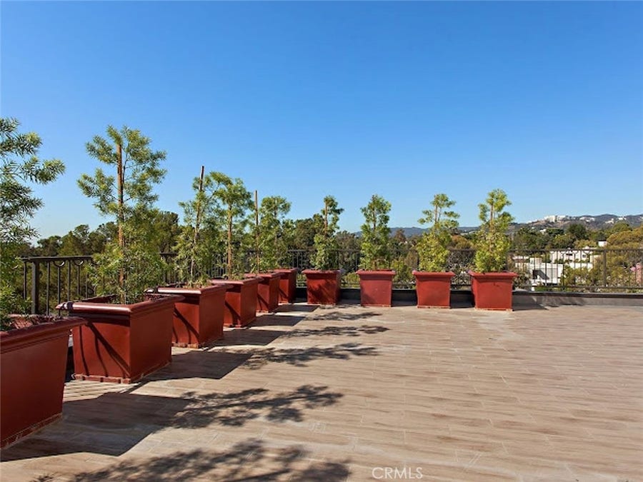 Property photo for 610 Levering Avenue, #403, Los Angeles, CA