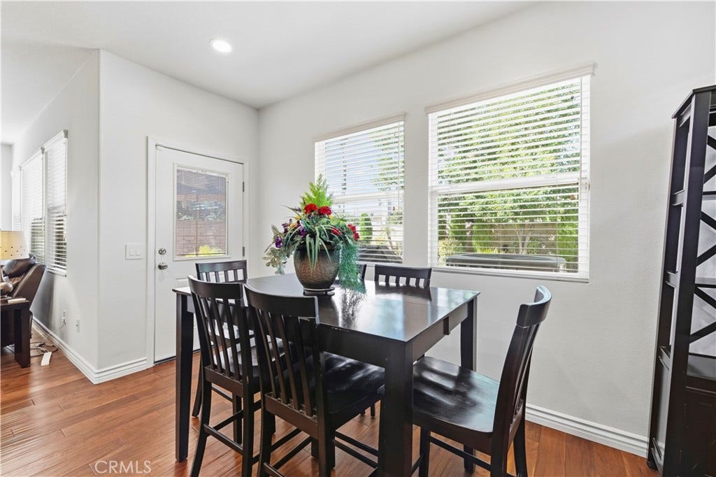 28473 Connick Place, Saugus, CA 91350 28473 Connick Place, Saugus, CA 91350