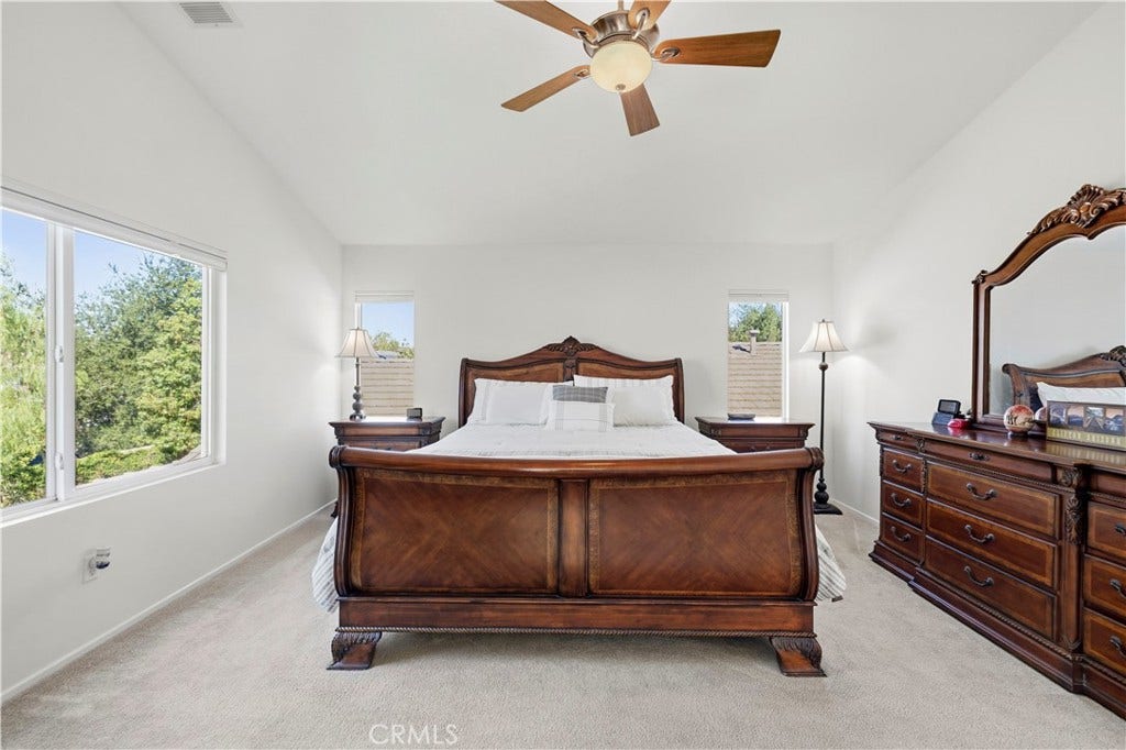 28473 Connick Place, Saugus, CA 91350 PRIMARY BEDROOM