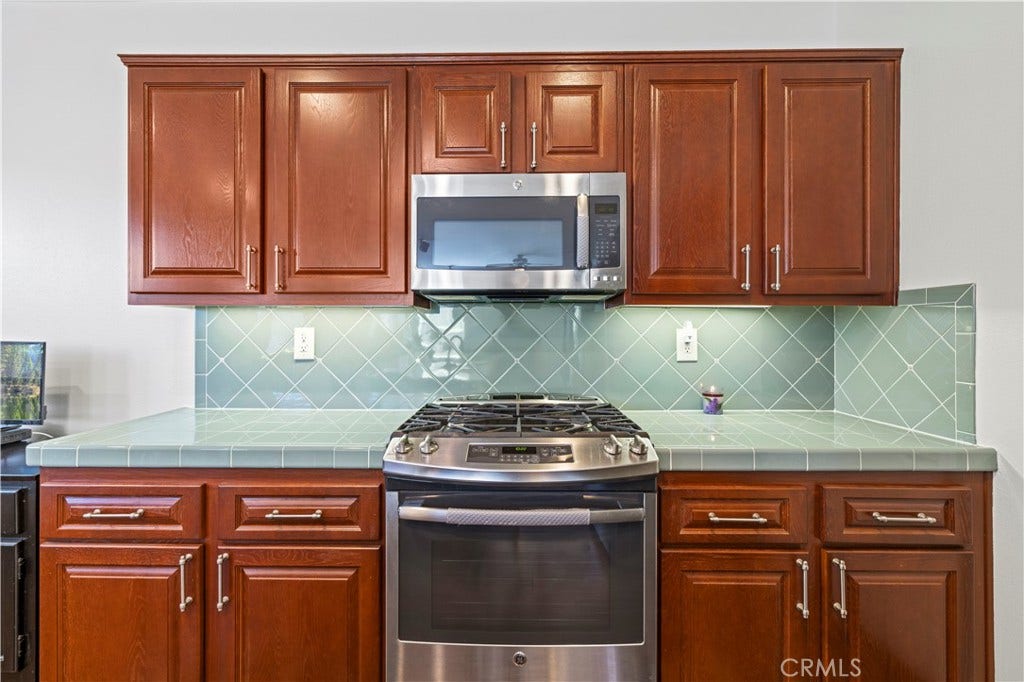 28473 Connick Place, Saugus, CA 91350 28473 Connick Place, Saugus, CA 91350
