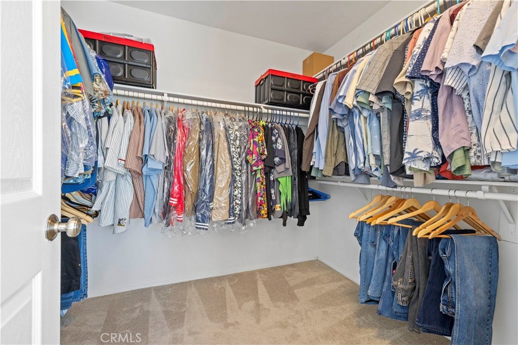 28473 Connick Place, Saugus, CA 91350 PRIMARY WALK-IN CLOSET