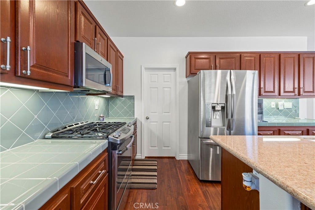 28473 Connick Place, Saugus, CA 91350 28473 Connick Place, Saugus, CA 91350