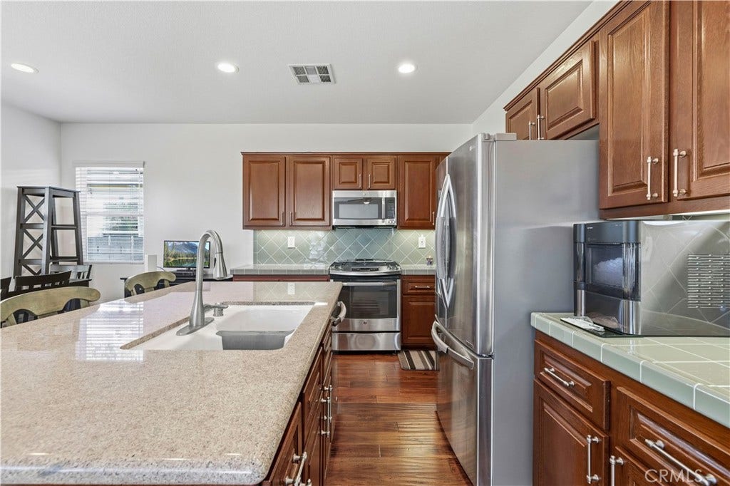 28473 Connick Place, Saugus, CA 91350 28473 Connick Place, Saugus, CA 91350