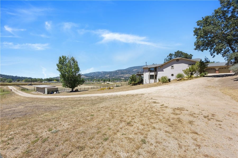 Property photo for 29640 S Lower Valley, Tehachapi, CA