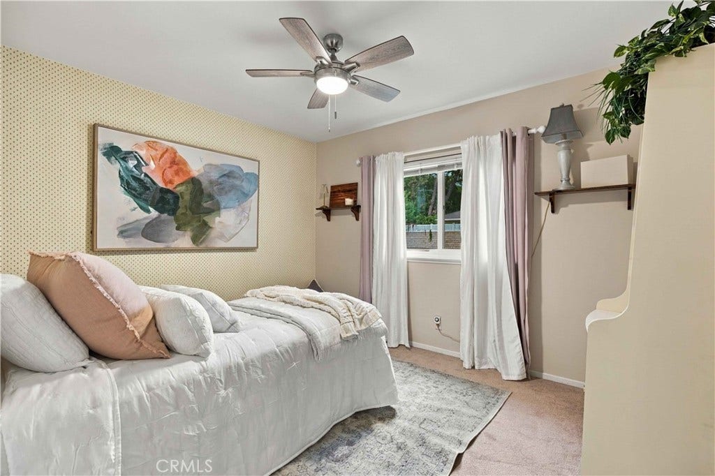 9817 Donna Avenue, Northridge, CA 91324 9817 Donna Avenue, Northridge, CA 91324