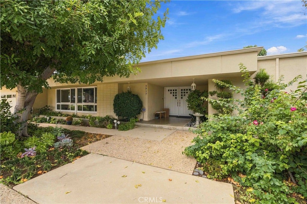 9817 Donna Avenue, Northridge, CA 91324 9817 Donna Avenue, Northridge, CA 91324