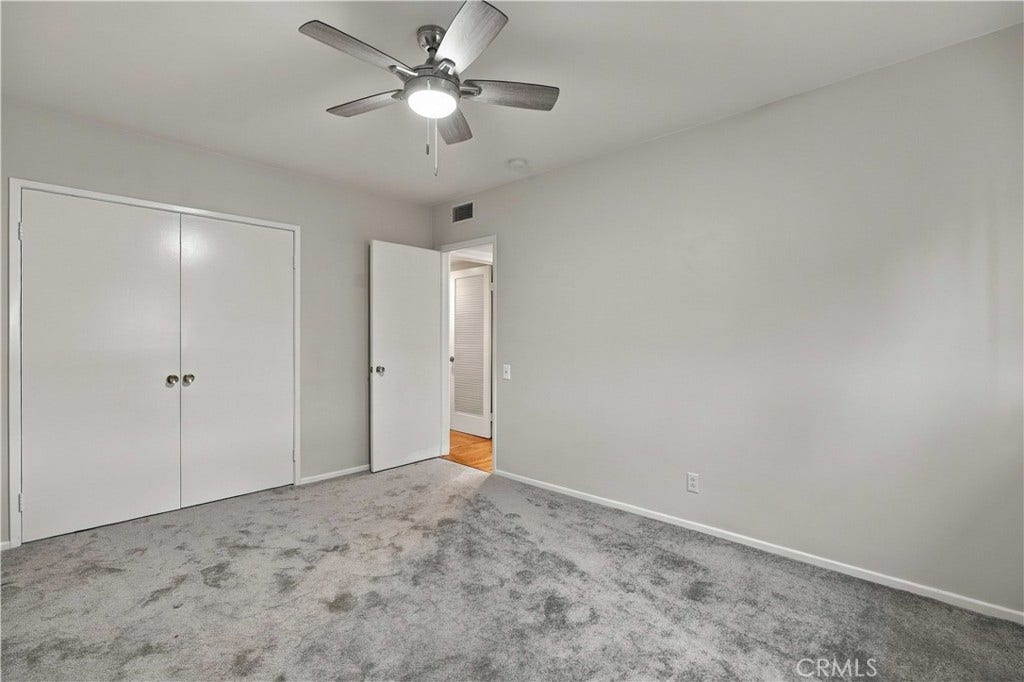 9817 Donna Avenue, Northridge, CA 91324 9817 Donna Avenue, Northridge, CA 91324