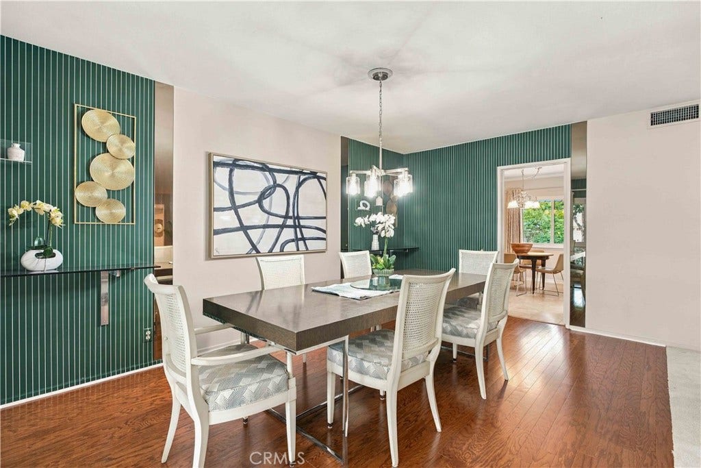 9817 Donna Avenue, Northridge, CA 91324 9817 Donna Avenue, Northridge, CA 91324