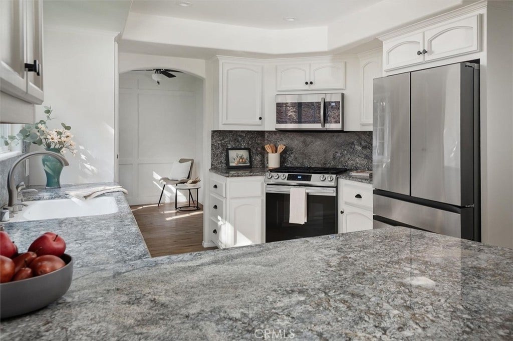 23842 Daisetta Drive, Newhall, CA 91321