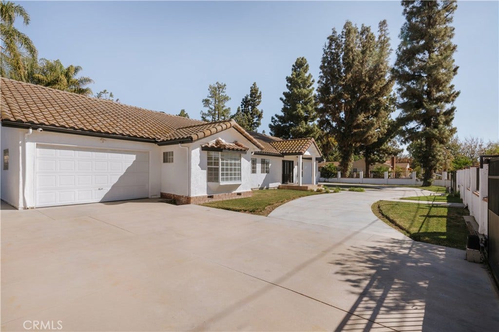 8202 Rhea Avenue, Reseda, CA 91335 8202 Rhea Avenue, Reseda, CA 91335