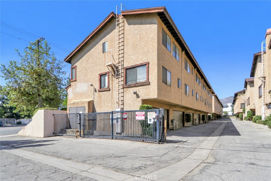 Property photo for 14201 Foothill Boulevard, #17, Sylmar, CA