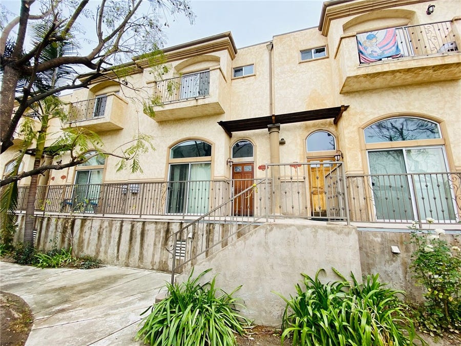 Property photo for 8844 Darby, Northridge, CA