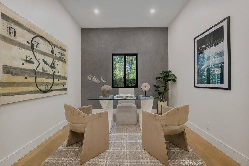 5551 Valerie Avenue, Woodland Hills, CA 91367 5551 Valerie Avenue, Woodland Hills, CA 91367