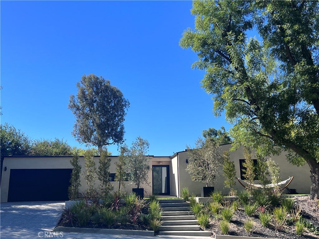 5551 Valerie Avenue, Woodland Hills, CA 91367 5551 Valerie Avenue, Woodland Hills, CA 91367