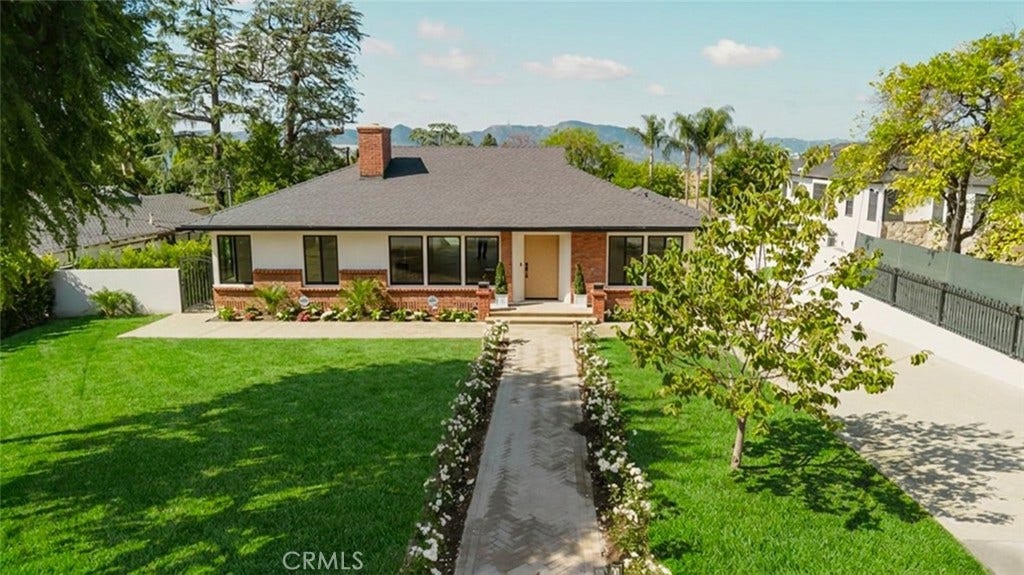 941 Sherlock Drive, Burbank, CA 91501 941 Sherlock Drive, Burbank, CA 91501