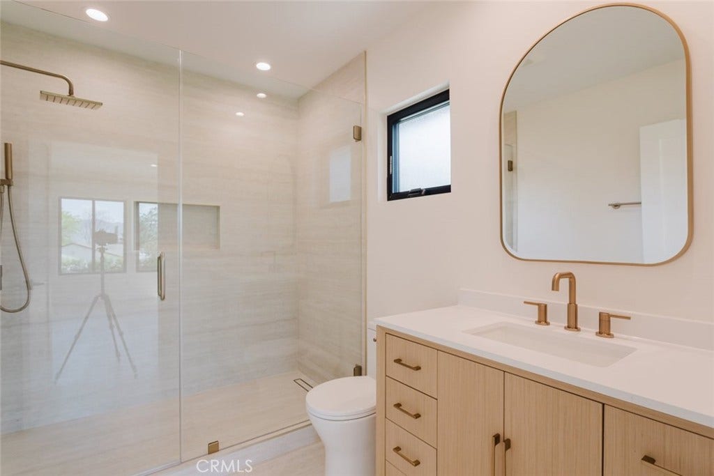 941 Sherlock Drive, Burbank, CA 91501 941 Sherlock Drive, Burbank, CA 91501