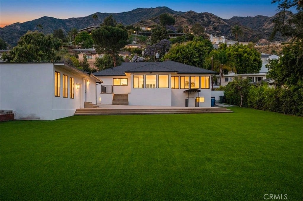 941 Sherlock Drive, Burbank, CA 91501 941 Sherlock Drive, Burbank, CA 91501